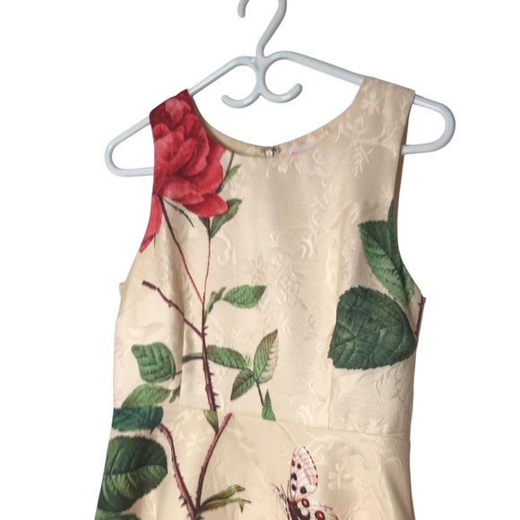 L’Atiste Boutique Dress Floral Fit & Flare • Textured Jacquard • Sleeveless - Picture 2 of 16